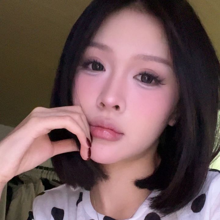 gái thẳng vô tâm