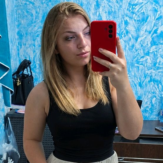 Gabyy🤑