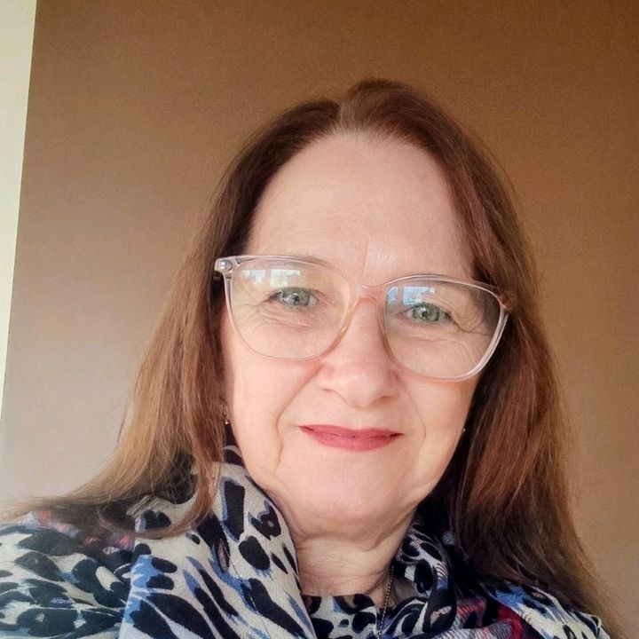 María