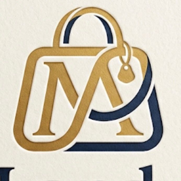 M AND A UNIQUE BAGS
