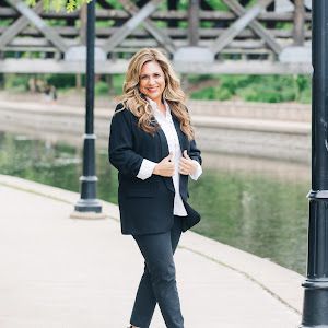 Dr. Alysha