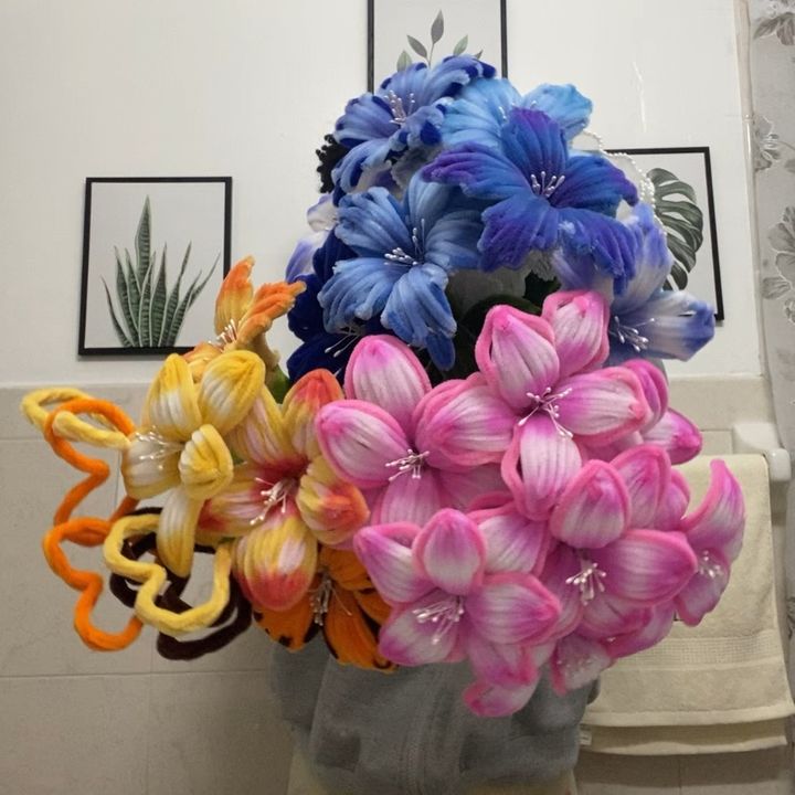 nelystwistedblooms