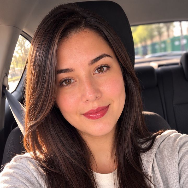 Júlia Barros