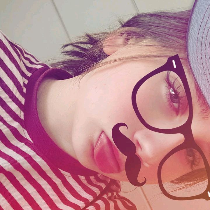 𝓔́𝓭𝓸𝓾𝓪𝓻𝓭 ⭐️