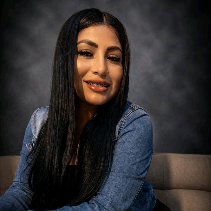 Nay Villanueva