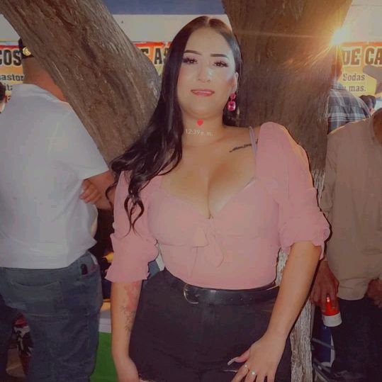 la xiiu 🖤💋
