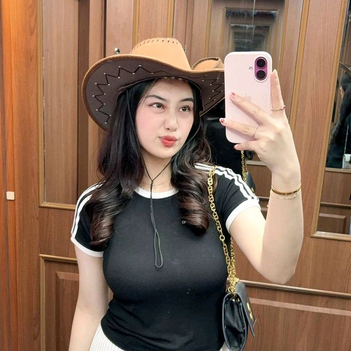 Alysa Putri💅