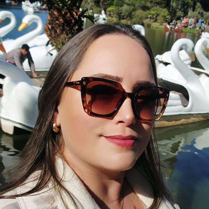 Dani | Moda, Beleza e Humor