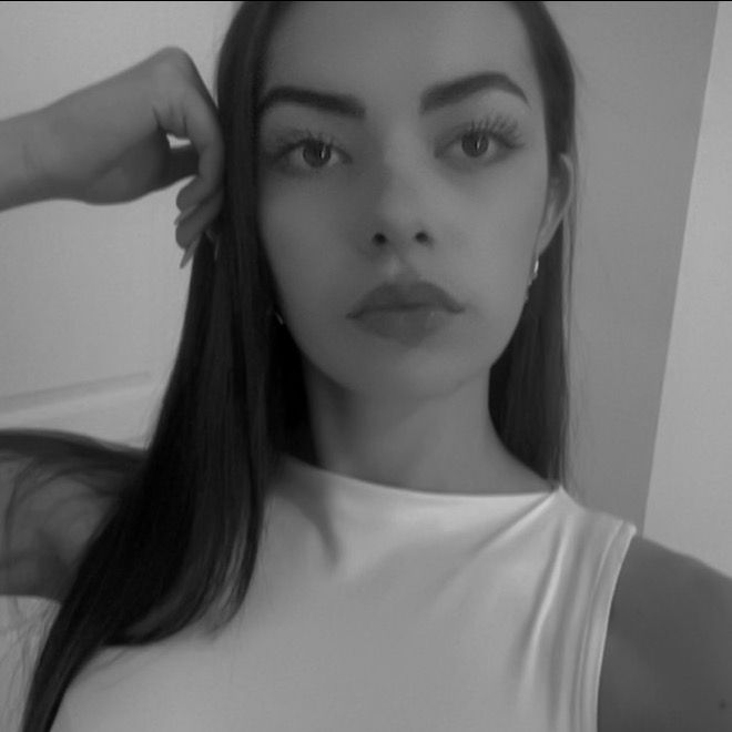 Léna ⚖️✨