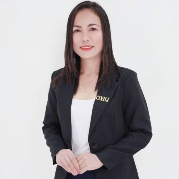 ครูน้อยพรพรรณ หลงนาม