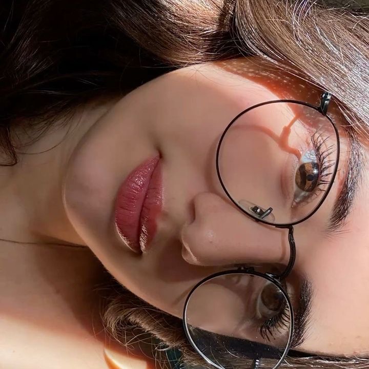 Bella