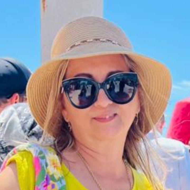 La Gloria Eres Tú