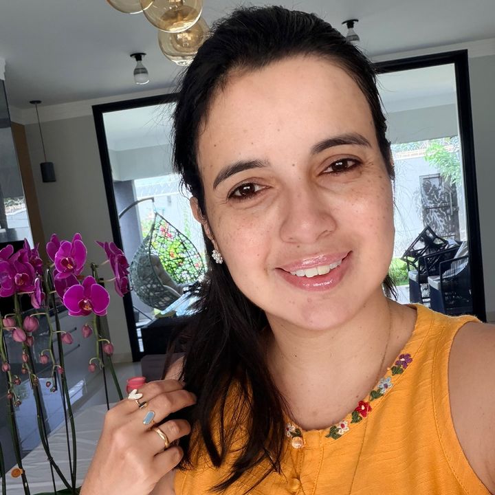 Caira Brunelly Shop