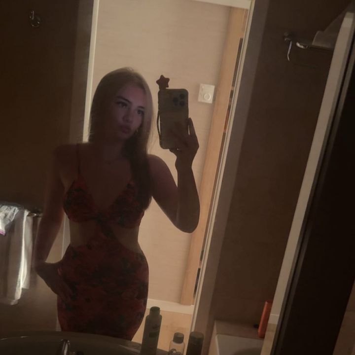 hollie