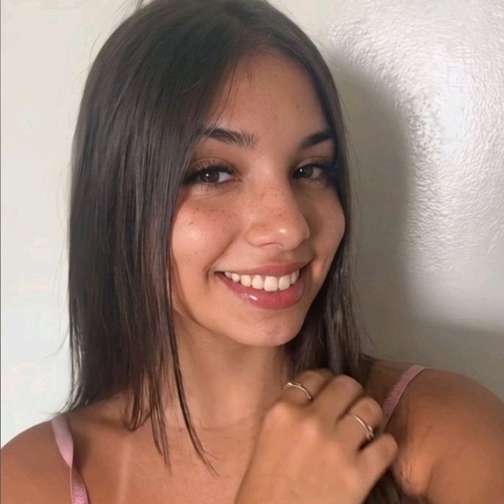 Larissa Modas