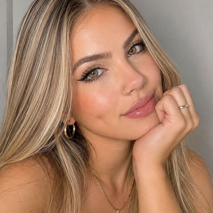 𝑳𝒊𝒛✩