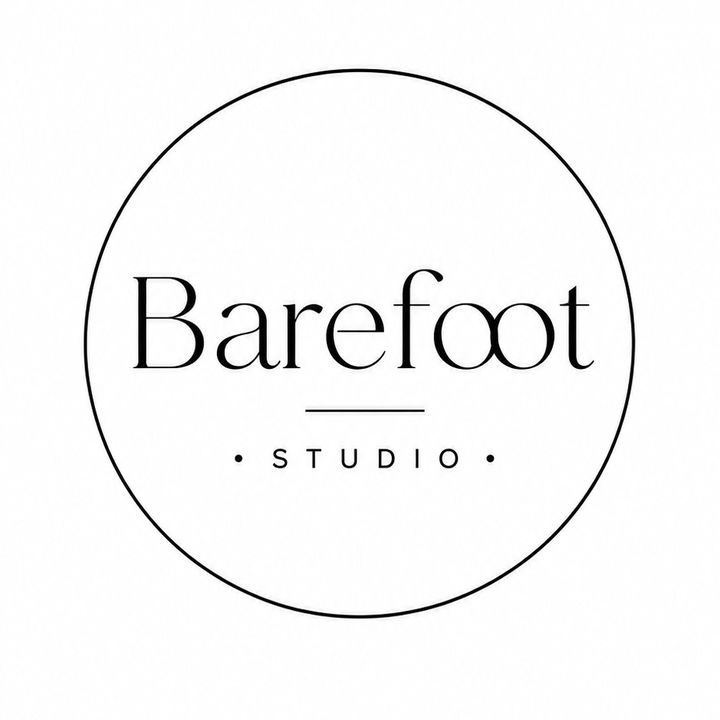 Barefoot Studio👟