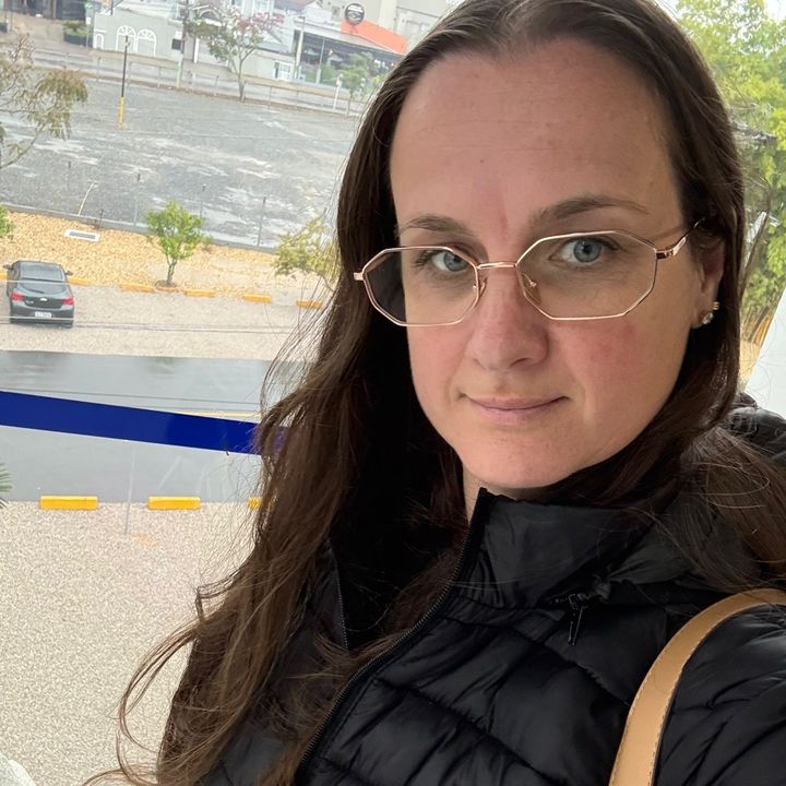 claudiaonmove