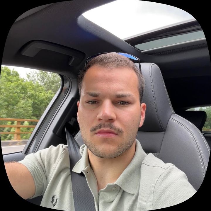 mewen_interprète