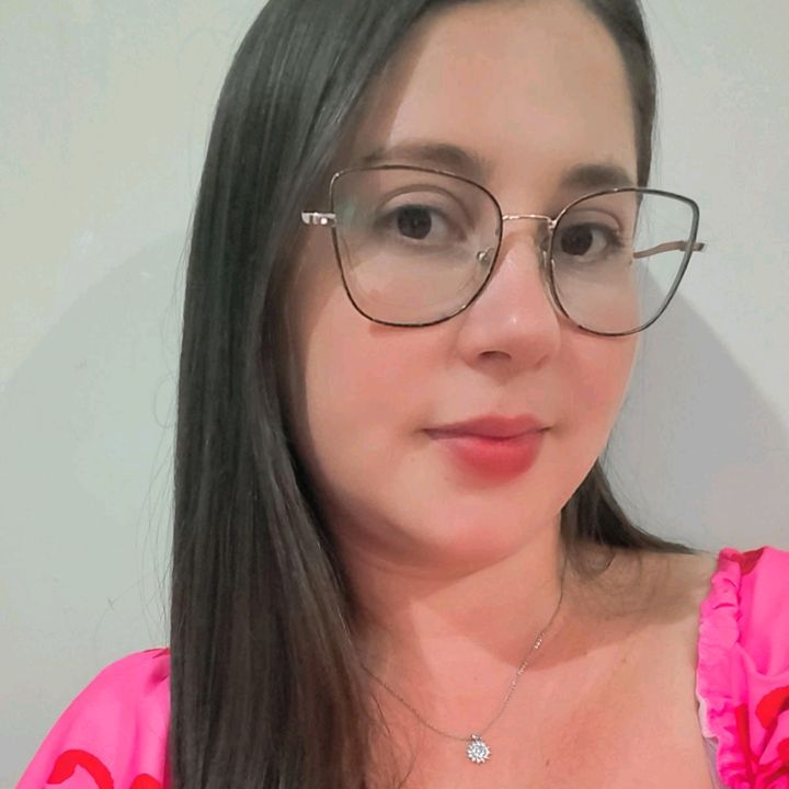 Luana Lucia