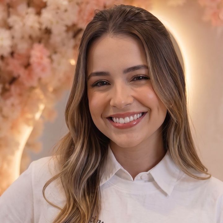 Bia Oliveira
