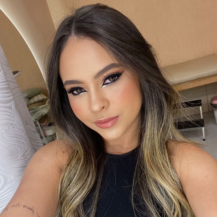 Raquel Almeida | Creator