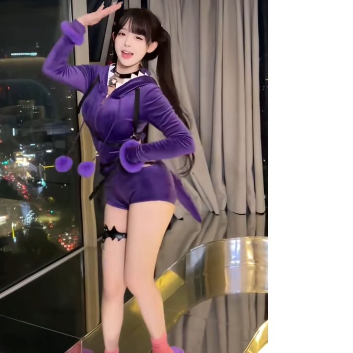 MAI NHUNG