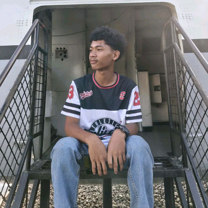 James Cabalonga