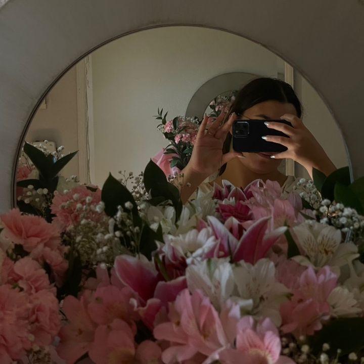 𝓝𝓾𝓻𝓲 🌸