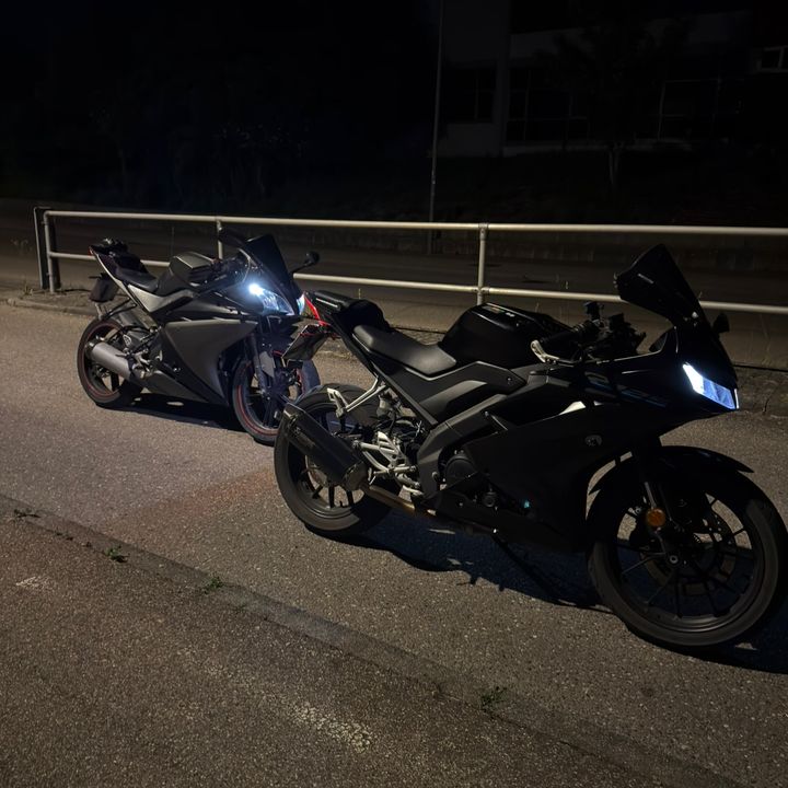 R125