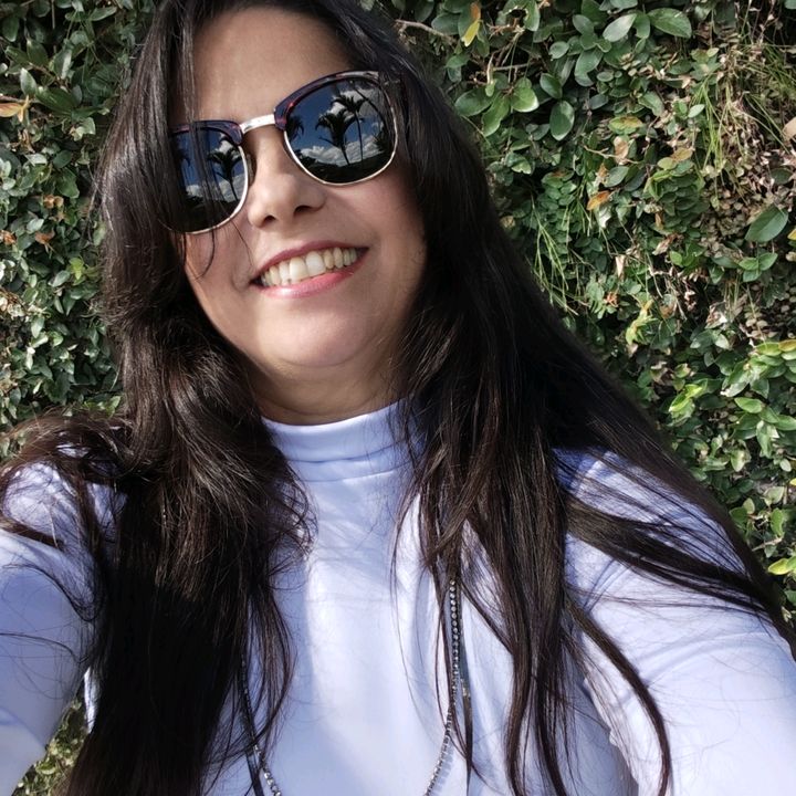Vilma Aragoso creator