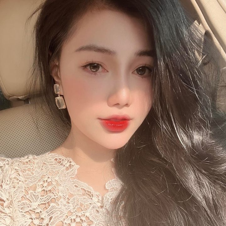 Kelly Trần