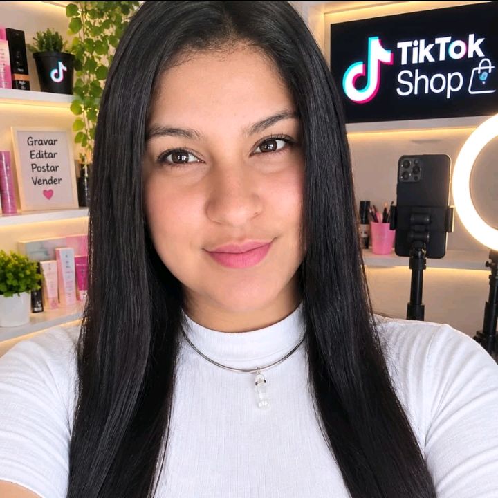 Joselin Merquiades🛍🛒
