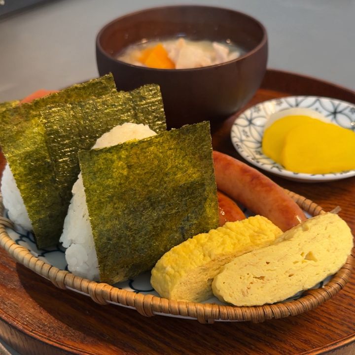 起きない彼氏を起こす朝ごはん