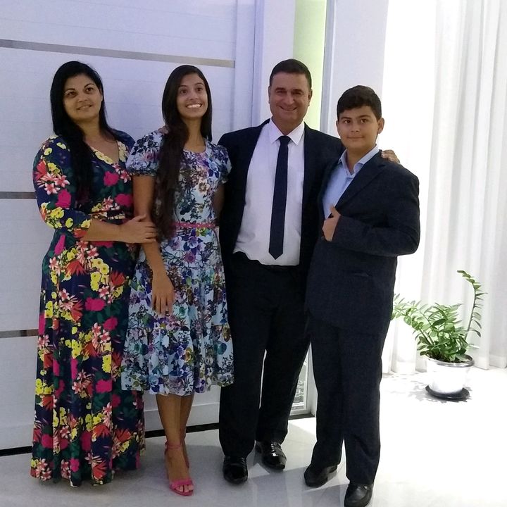 Elegância & Fé Moda