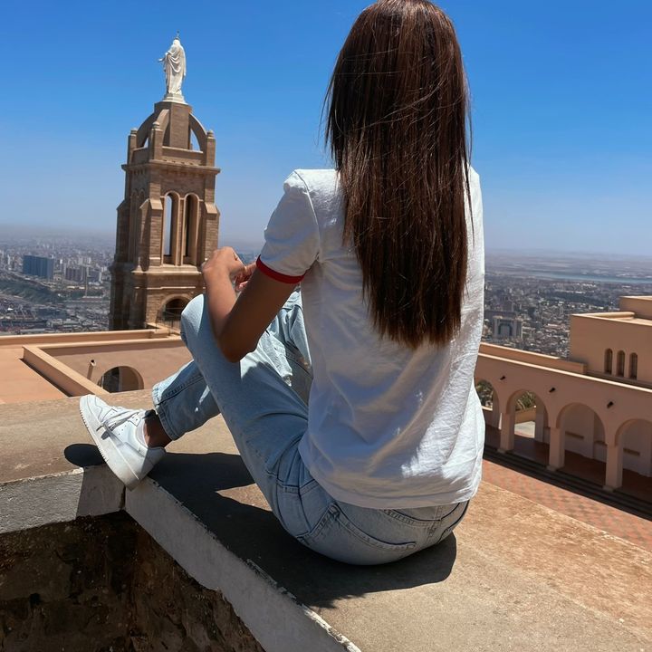 𝐶𝑎𝑝𝑟𝑖 ✨