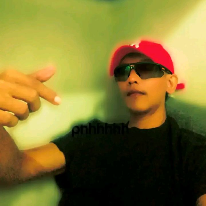 manatad vlogger
