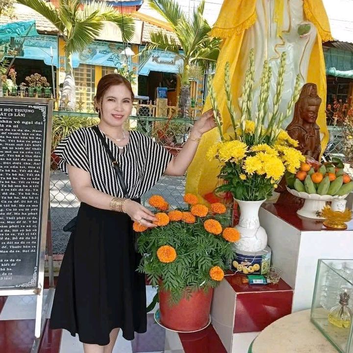 Bích Thùy
