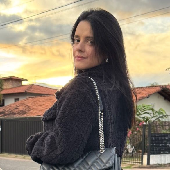 Paula Sampaio