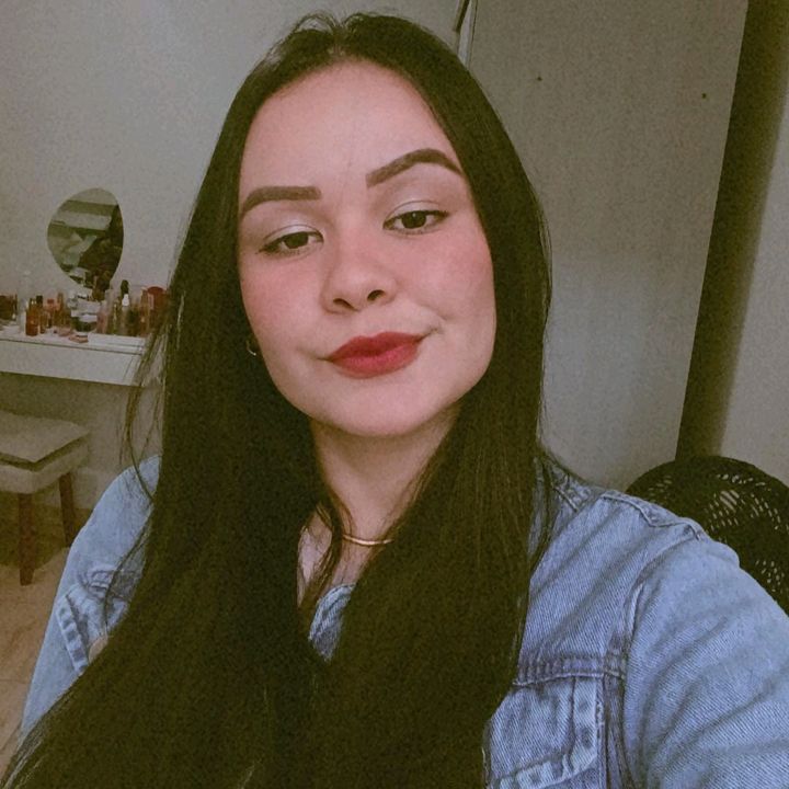 Michele Medeiros