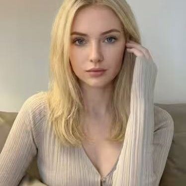 SorayaBeth3932