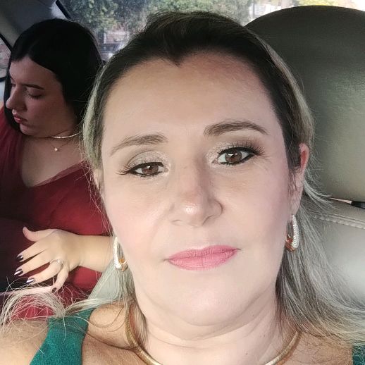Fernanda Dundes