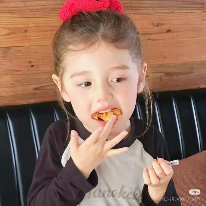 Grgkhghihg3