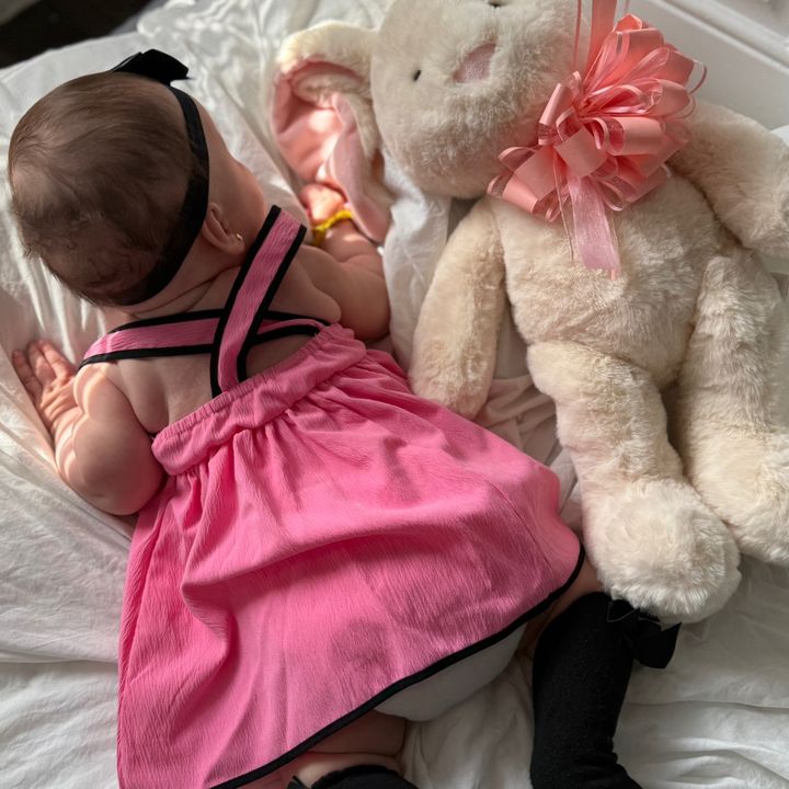 𝓑𝓪𝓫𝔂 𝓒𝓱𝓪𝓻𝓵𝓸𝓽𝓽𝓮 💗