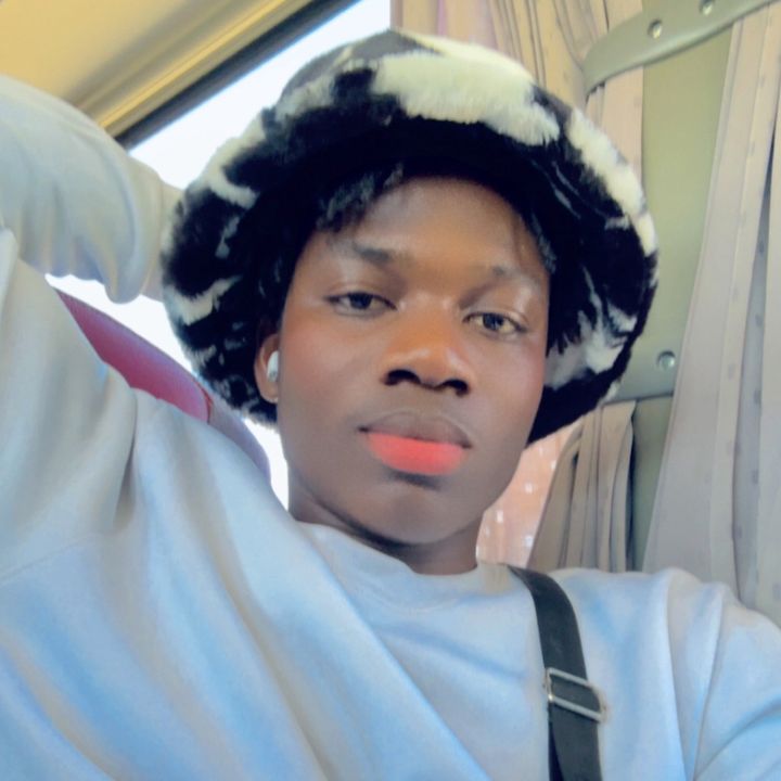 CHËË.OFFICIEL