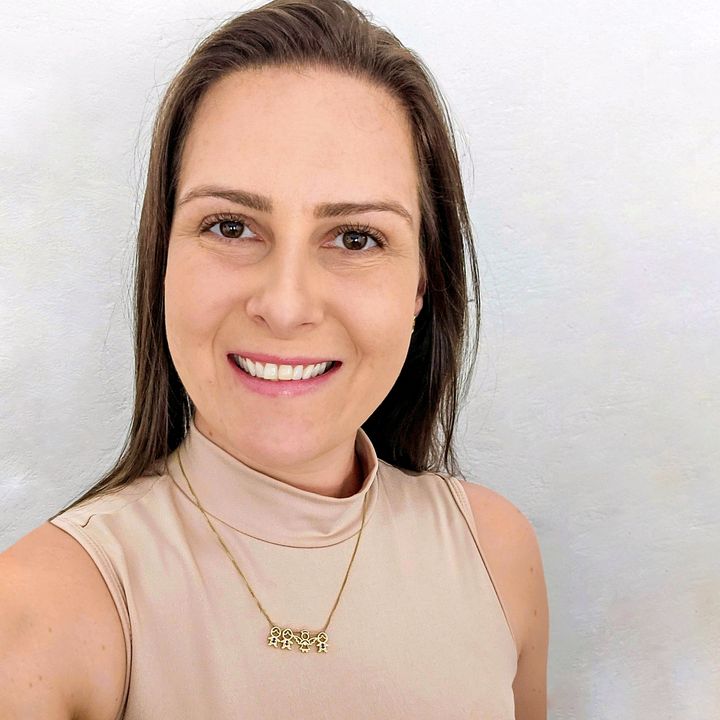 Debor@