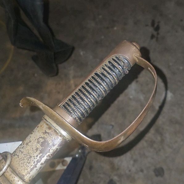 unsheifsword1