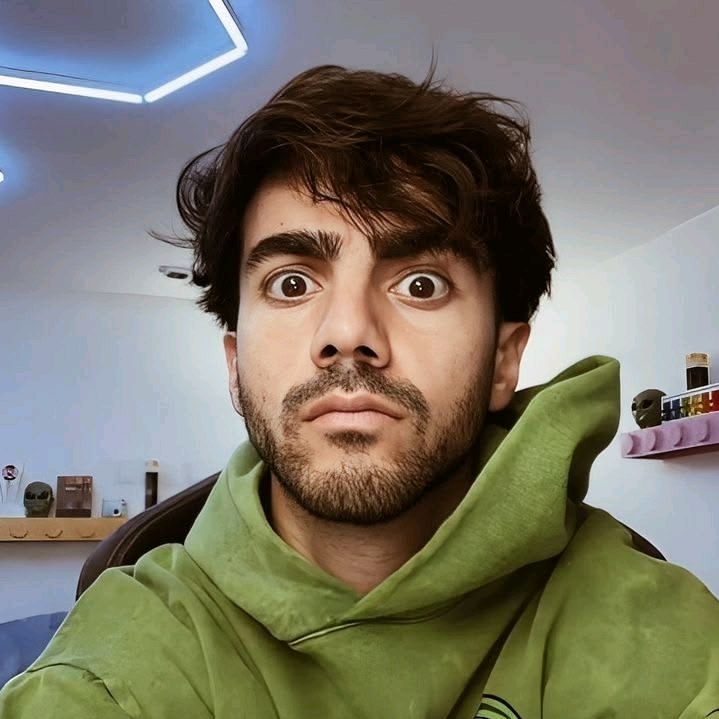 ୨୧ᴇᴅᴅʏ ᴠɪɢᴇᴠᴀɴɪ୨୧
