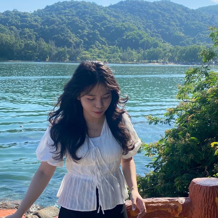 Trang riviu🍀