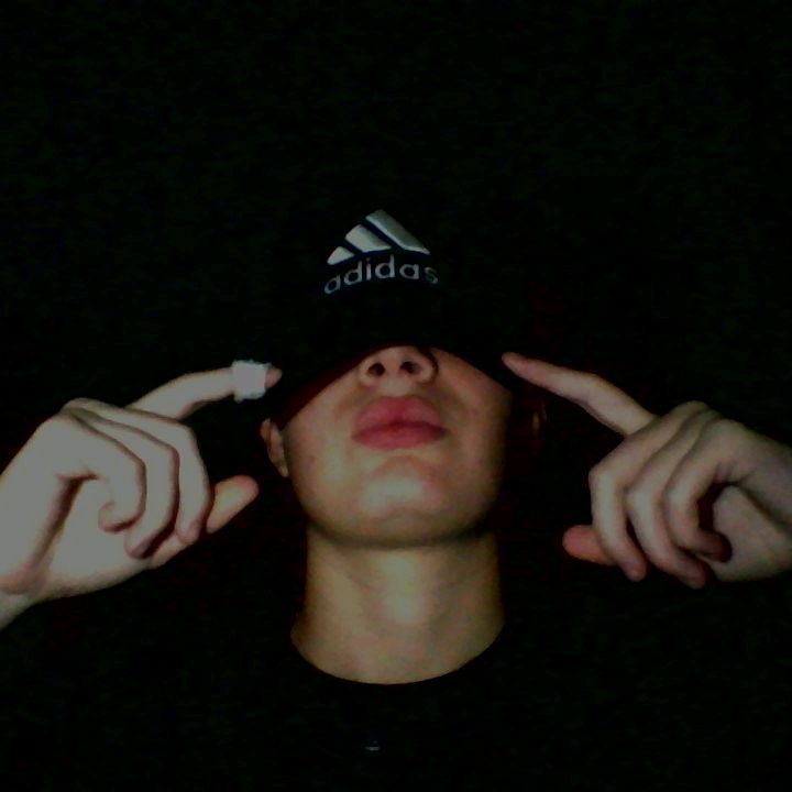 giu;) LIVE